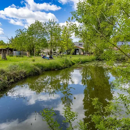 D'hotes, Table D'hotes Des Reinieres Proche La Loire A Velo, 3 7 Couchages B&B *