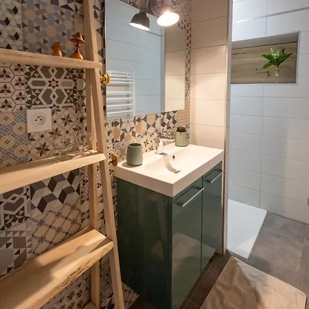 D'hotes, Table D'hotes Des Reinieres Proche La Loire A Velo, 3 7 Couchages *