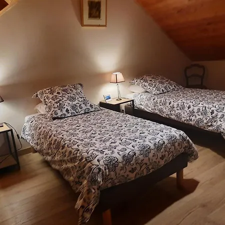 D'hôtes, Table D'hôtes Des Reinières Proche La Loire à Vélo, 3 7 Couchages Couette-café *